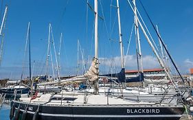 Guestready - Blackbird - Sailboat Experience